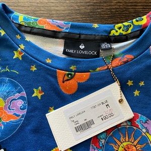 NWT Emily Lovelock Celestial Sweatshirt